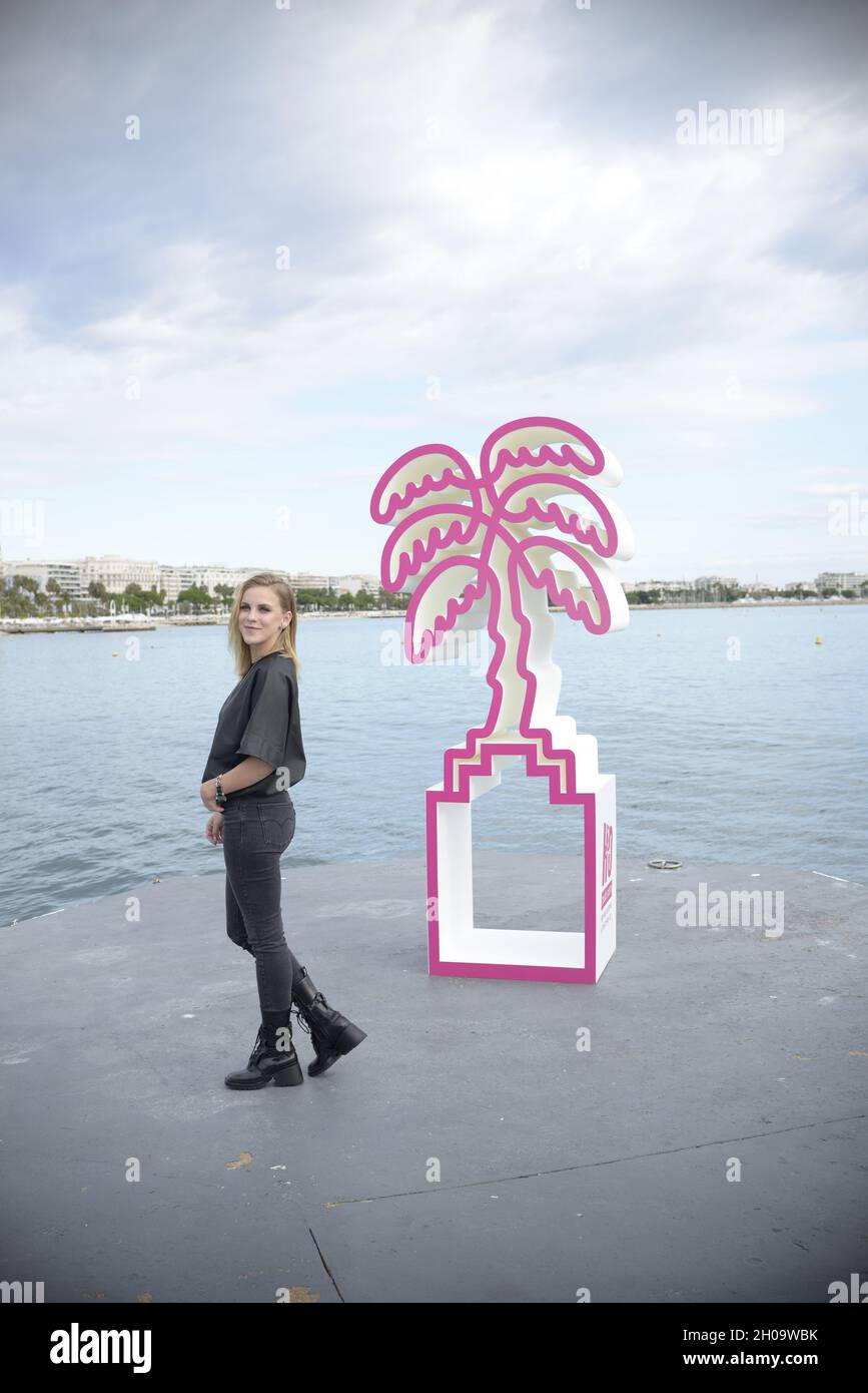 Contenu les créateurs assistent aux Canneseries 2021.Cannes, France.8 octobre FAMA © Fausto Marci Banque D'Images