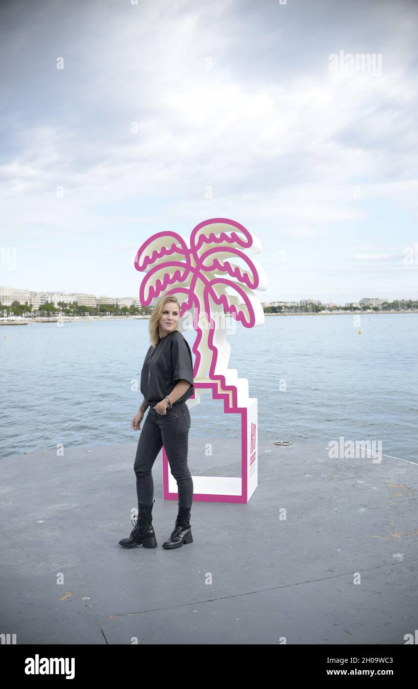 Contenu les créateurs assistent aux Canneseries 2021.Cannes, France.8 octobre FAMA © Fausto Marci Banque D'Images