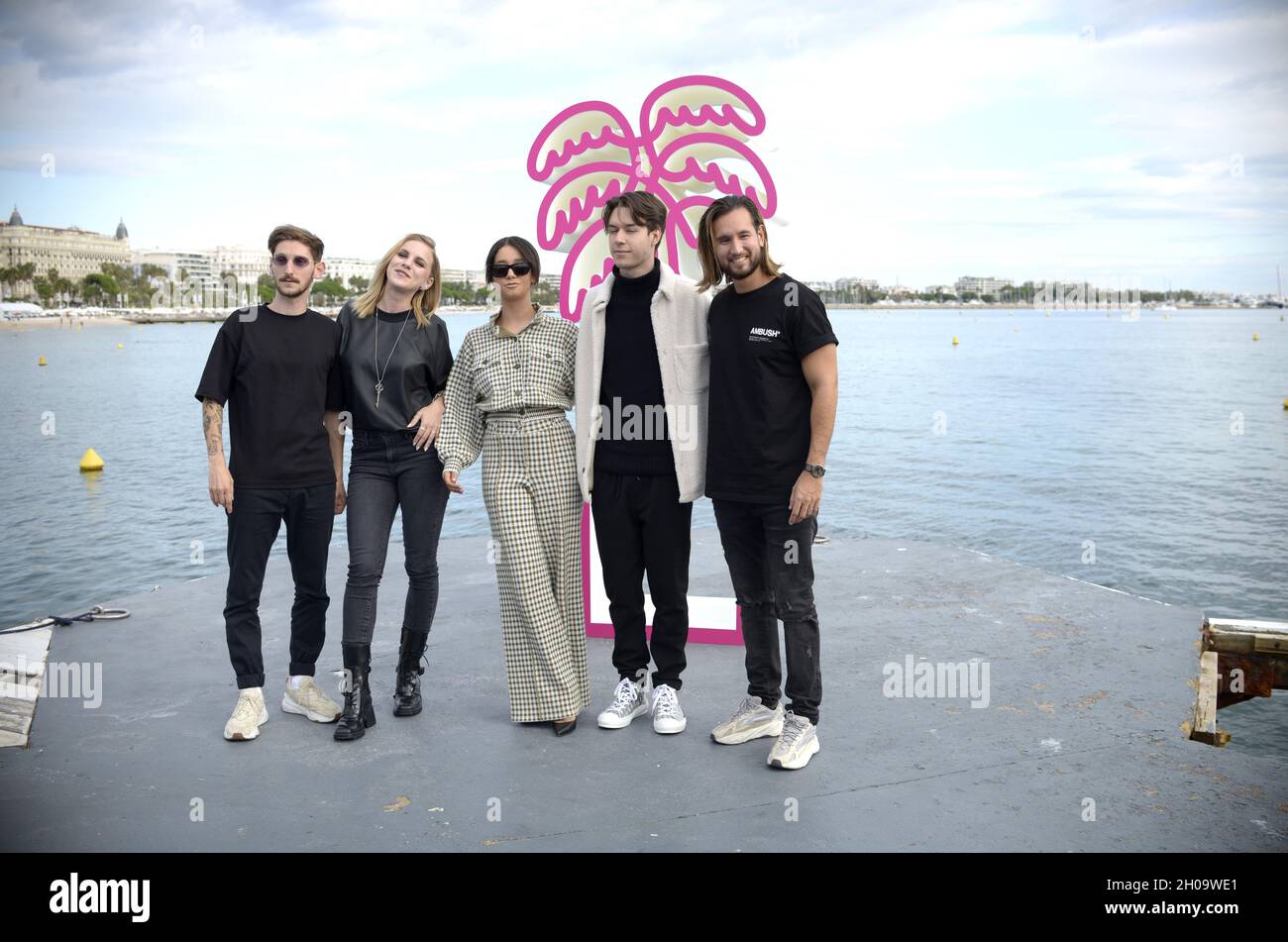 Contenu les créateurs assistent aux Canneseries 2021.Cannes, France.8 octobre FAMA © Fausto Marci Banque D'Images