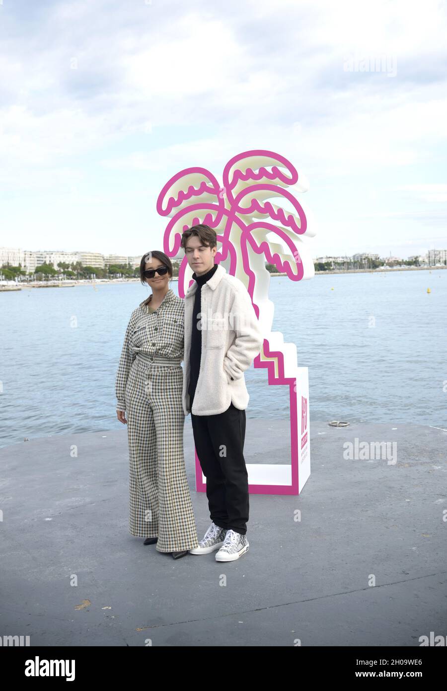 Contenu les créateurs assistent aux Canneseries 2021.Cannes, France.8 octobre FAMA © Fausto Marci Banque D'Images