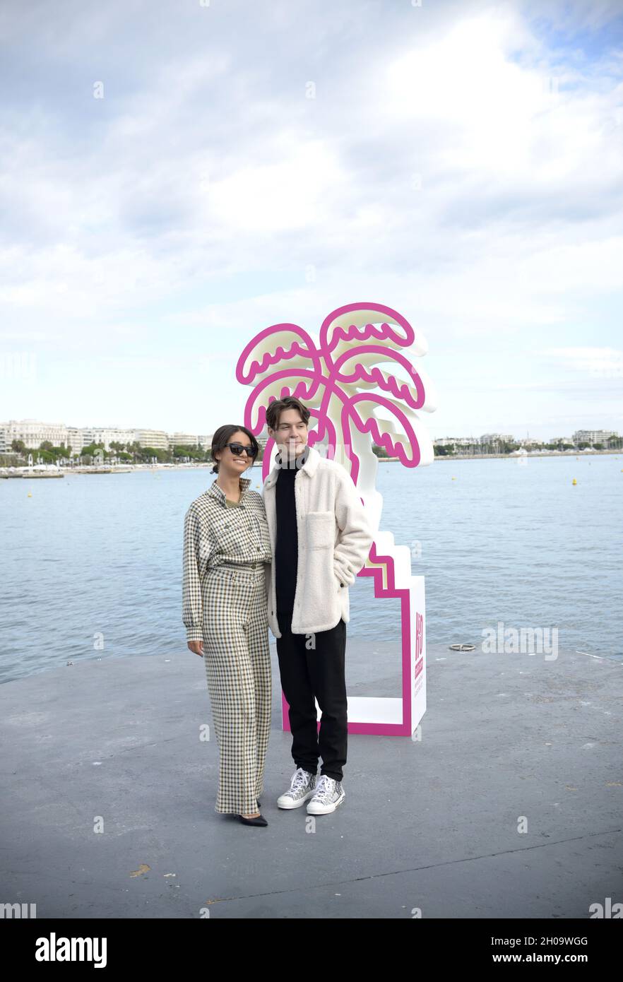 Contenu les créateurs assistent aux Canneseries 2021.Cannes, France.8 octobre FAMA © Fausto Marci Banque D'Images