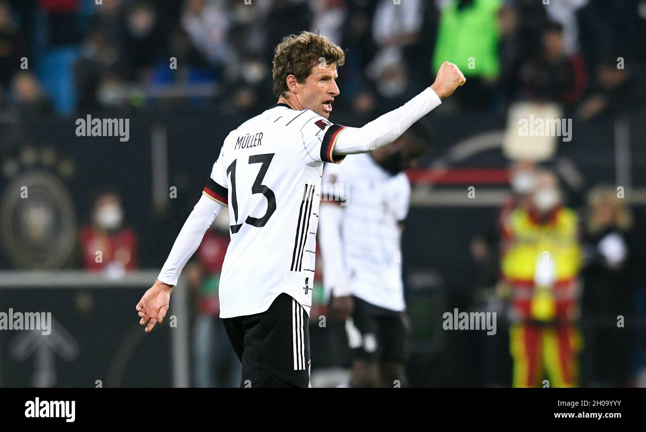 Qualification en coupe du monde, Volksparkstadion Hambourg: Allemagne contre Roumanie; Thomas Müller (GER) Banque D'Images