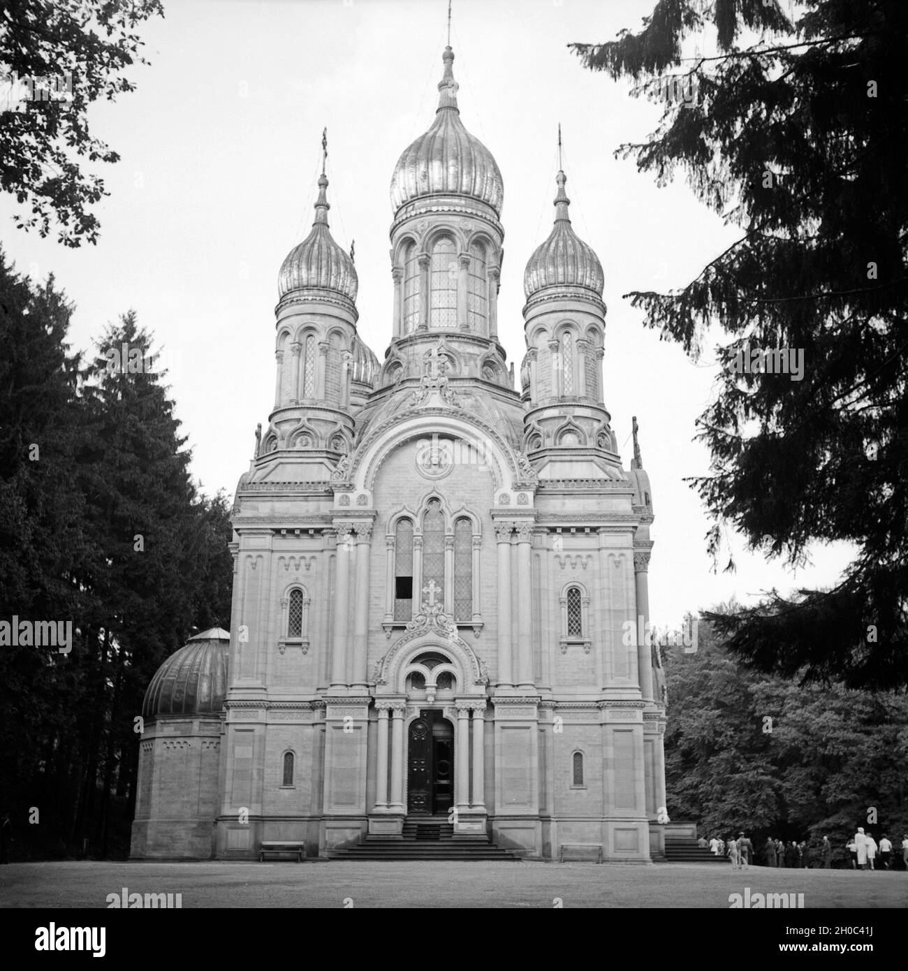 Orthodoxe Kirche auf die russisch im Norden von dem Neroberg, Wiesbaden Deutschland 1930 er Jahre. Eglise orthodoxe russe à l'Neroberg Hill dans le Nord de Wiesbaden, Allemagne 1930. Banque D'Images