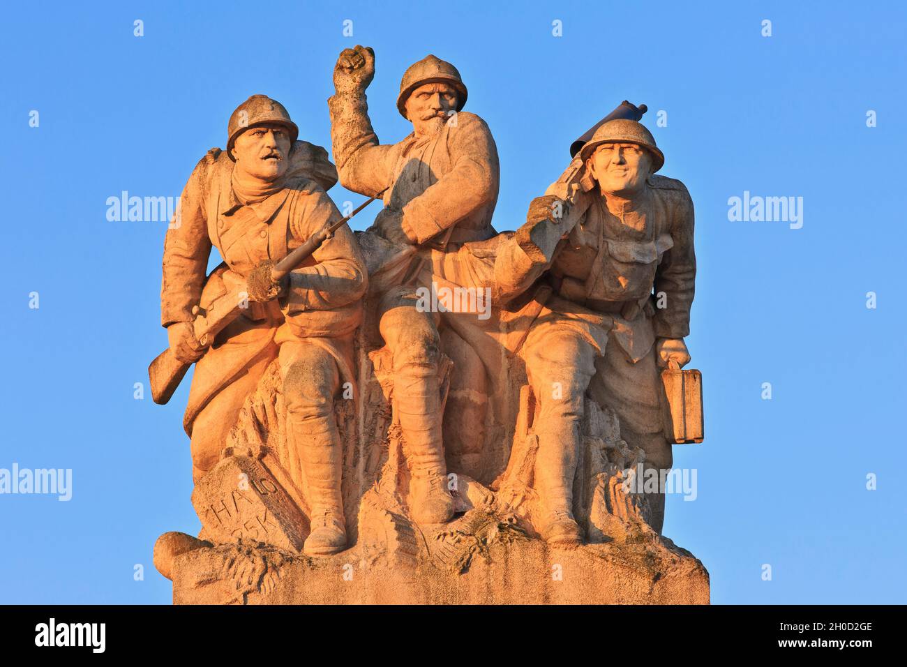 Le Mémorial ferme de Navarin et Ossuary de la première Guerre mondiale (le Monument aux morts des Armees de Champagne) à Souain-Perthes-les-Hurlus (Marne), France Banque D'Images