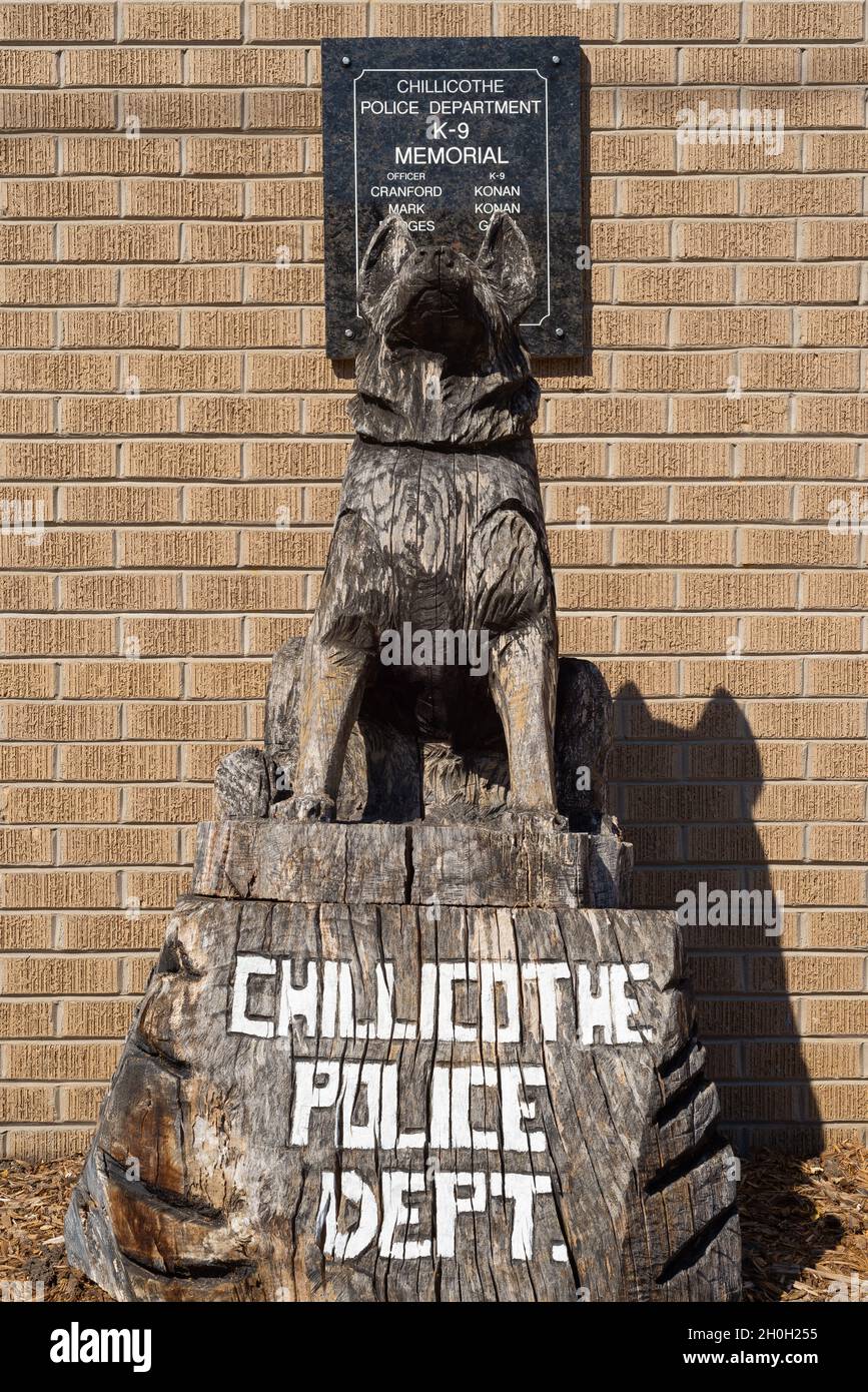 Chillicothe, Illinois - États-Unis - 16 septembre 2021 : extérieur du poste de police de Chillicothe. Banque D'Images