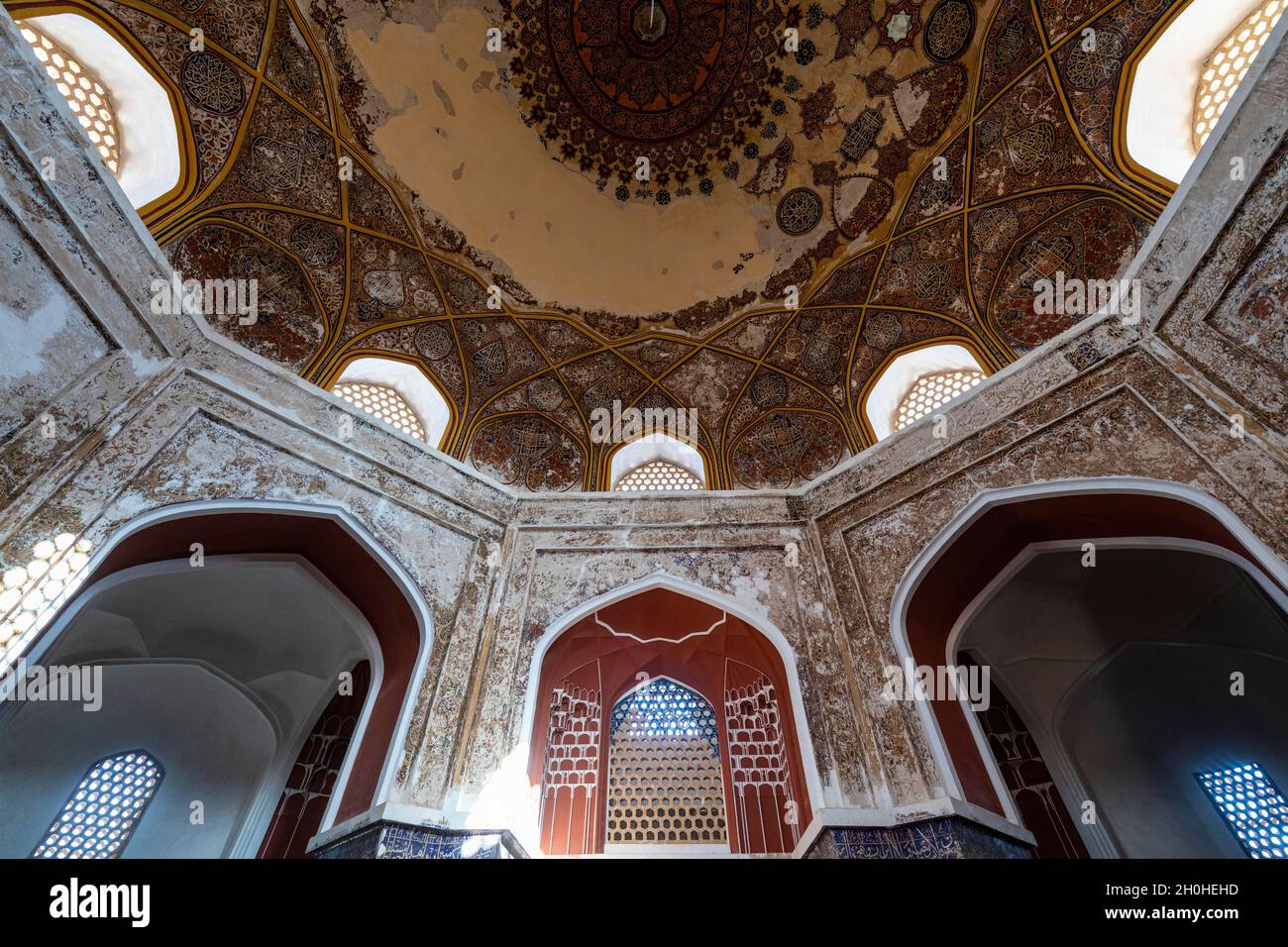 Magnifique intérieur du sanctuaire de Shahzada Abdullah, Herat, Afghanistan Banque D'Images