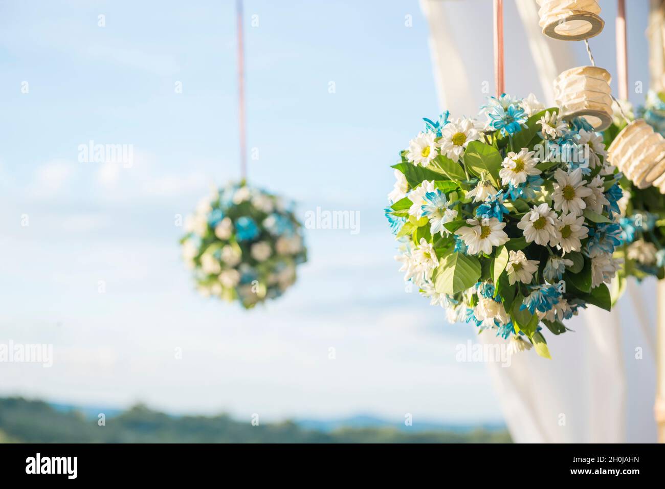 Toile de mariage avec décoration de mariage et de fleurs Banque D'Images