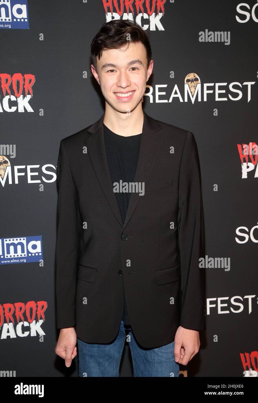 Hollywood, env.12 octobre 2021.Ethan Hunt, au 21e Screamfest soirée d'ouverture projection des Retaliators au Mann Chinese 6 Theatre à Hollywood, Californie, le 12 octobre 2021.Crédit : Faye Sadou/Media Punch/Alay Live News Banque D'Images