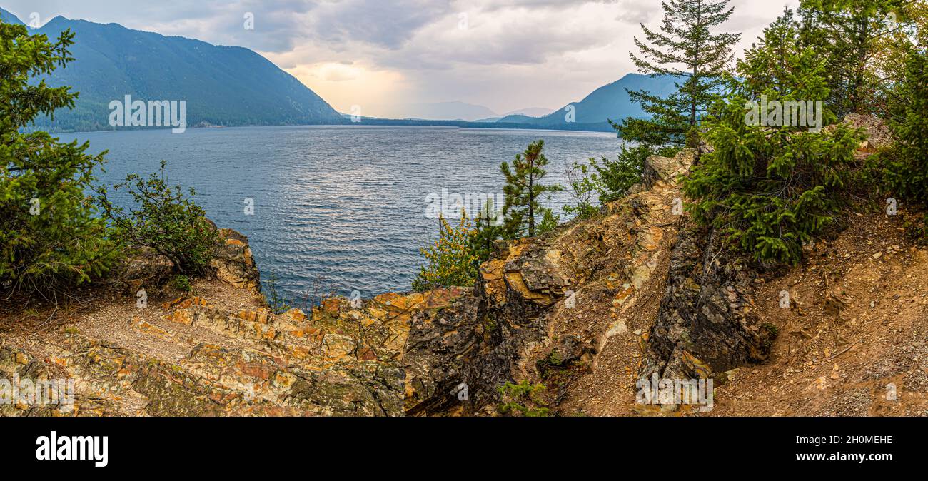 Rocky point et Lake McDonald, parc national des Glaciers, Montana, États-Unis Banque D'Images