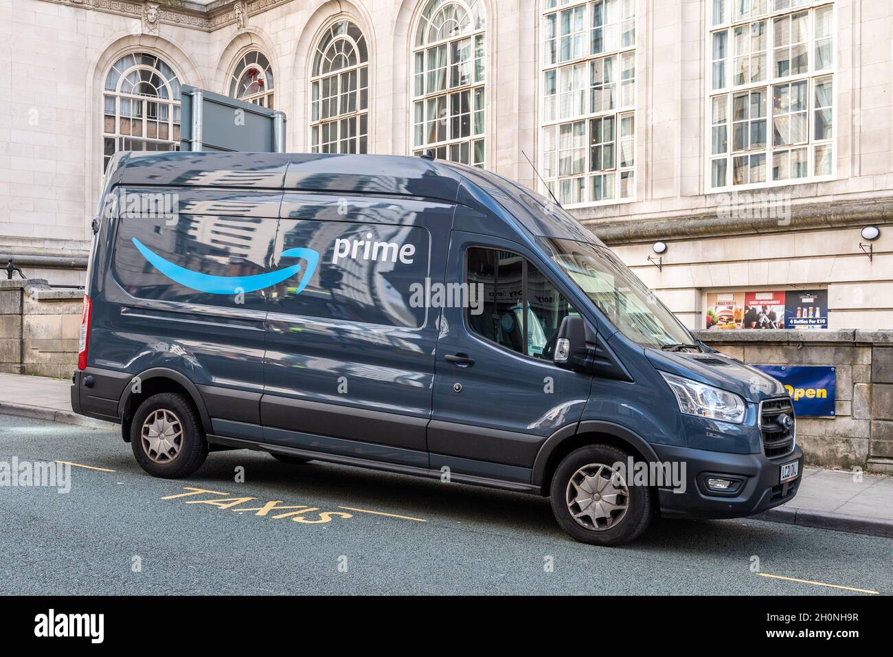 Fourgonnette de livraison Amazon Prime à Liverpool, Merseyside, Royaume-Uni. Banque D'Images