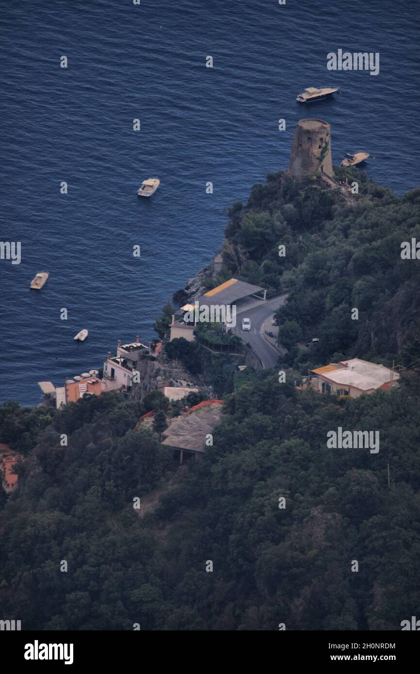 Vue imprenable sur le littoral d'Amalfi, Italie Banque D'Images