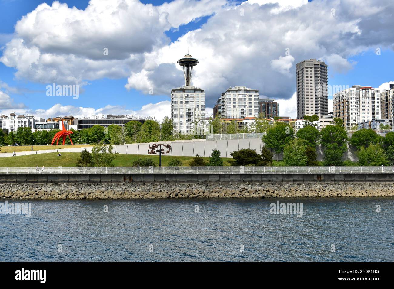 L'emblématique Seattle Space Needle, construite pour l'exposition universelle de 1962 Banque D'Images