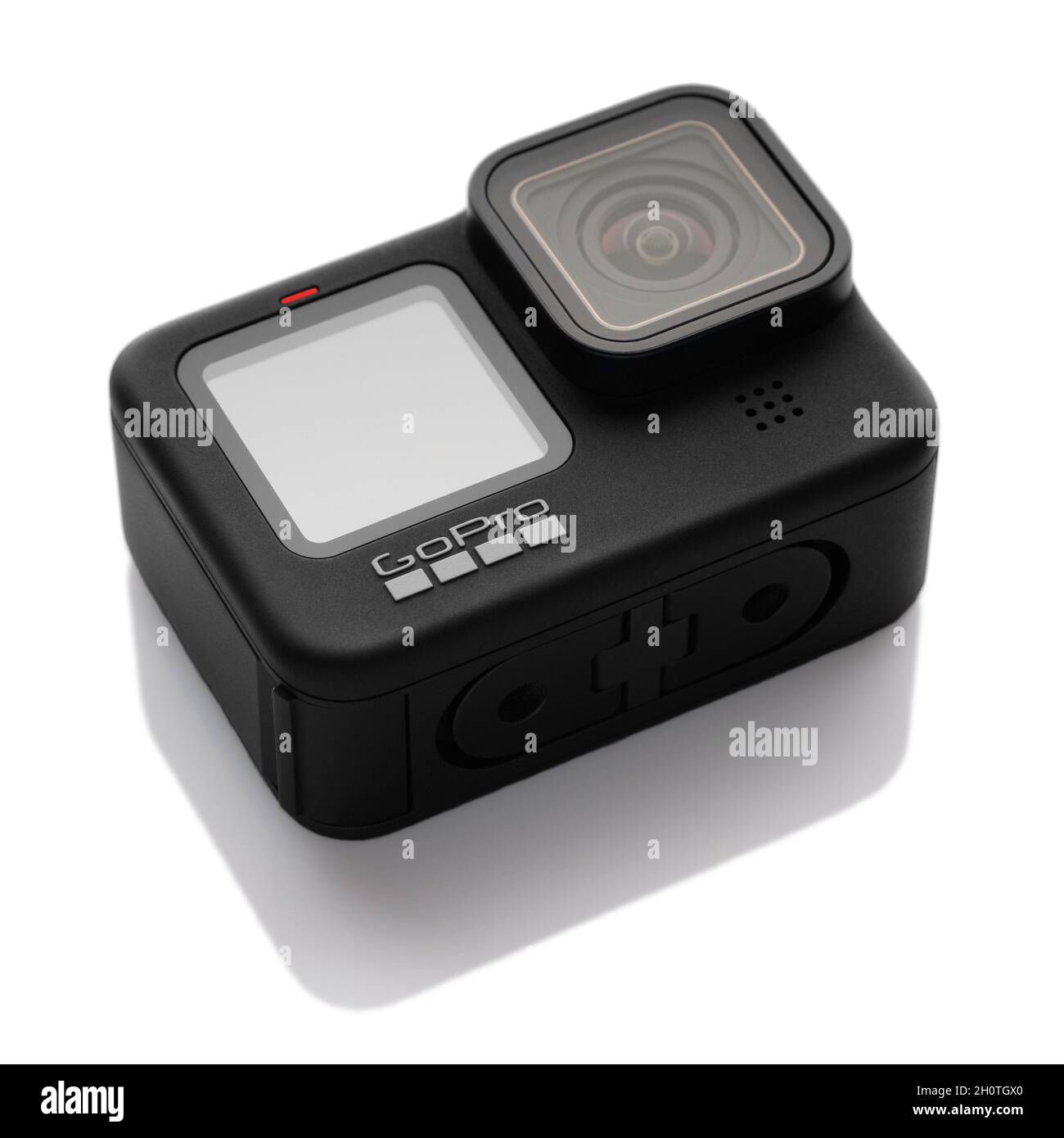 NEW YORK CITY, USA - 21 SEPTEMBRE 2021 : GoPro HERO 9 Noir isolé sur fond blanc. Banque D'Images