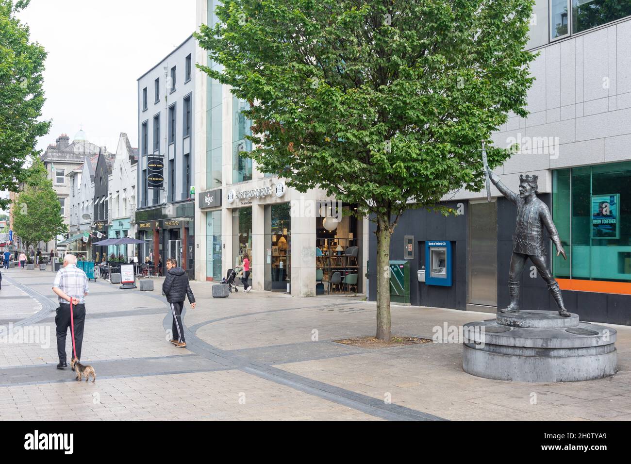 Statue de Richard Harris (acteur), Bedford Row, Centre ville, Limerick (Luimneach), Comté de Limerick,République d'Irlande Banque D'Images