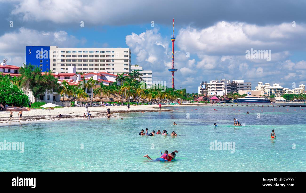 Playa Langosta à Cancun Beach, espace public, Mexique, 2021 Banque D'Images