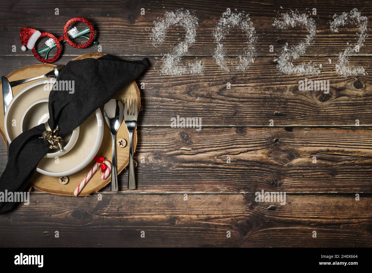 Table avec des décorations de Noël Banque D'Images