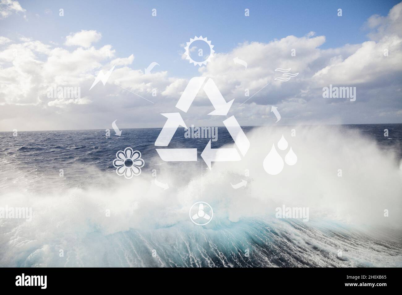 Vague sur mer avec symboles numériques Banque D'Images