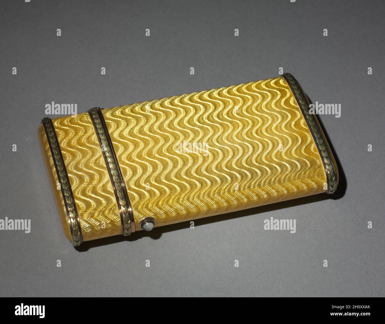 elfbar nachfüll pod läuft aus Coffret briquet et étui à cigarettes Elgin American '400', en condition  presque neuve. vers 1954 : r/lighters main image 0