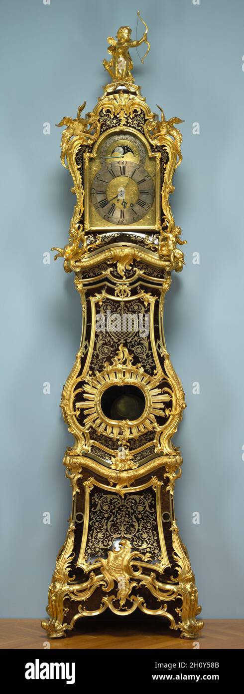 Tall- cas (horloge), sur 1744. Jean-Pierre LATZ (Français, 1691-1754), Stollewerck (Français). Marqueterie Boulle avec supports en bronze doré ; total : 261,6 x 69,9 x 41,9 cm (103 x 27 1/2 x 16 1/2 in.). Banque D'Images