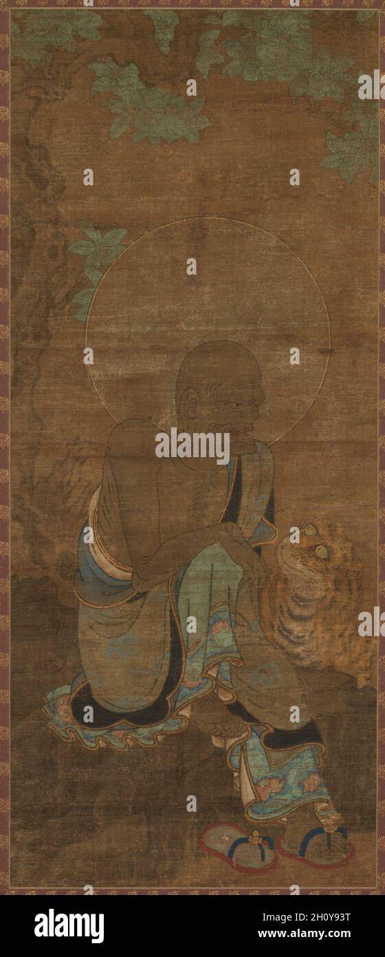 Rakkan (Arhat), années 1300. Le Japon, l'époque de Kamakura (1185-1333) à Nanbokuchō période (1336-92). Défilement pendaison ; l'encre, couleur, coupe et kirikane (or) sur soie ; total : 95,7 x 40 cm (37 11/16 x 15 3/4 in.). Banque D'Images