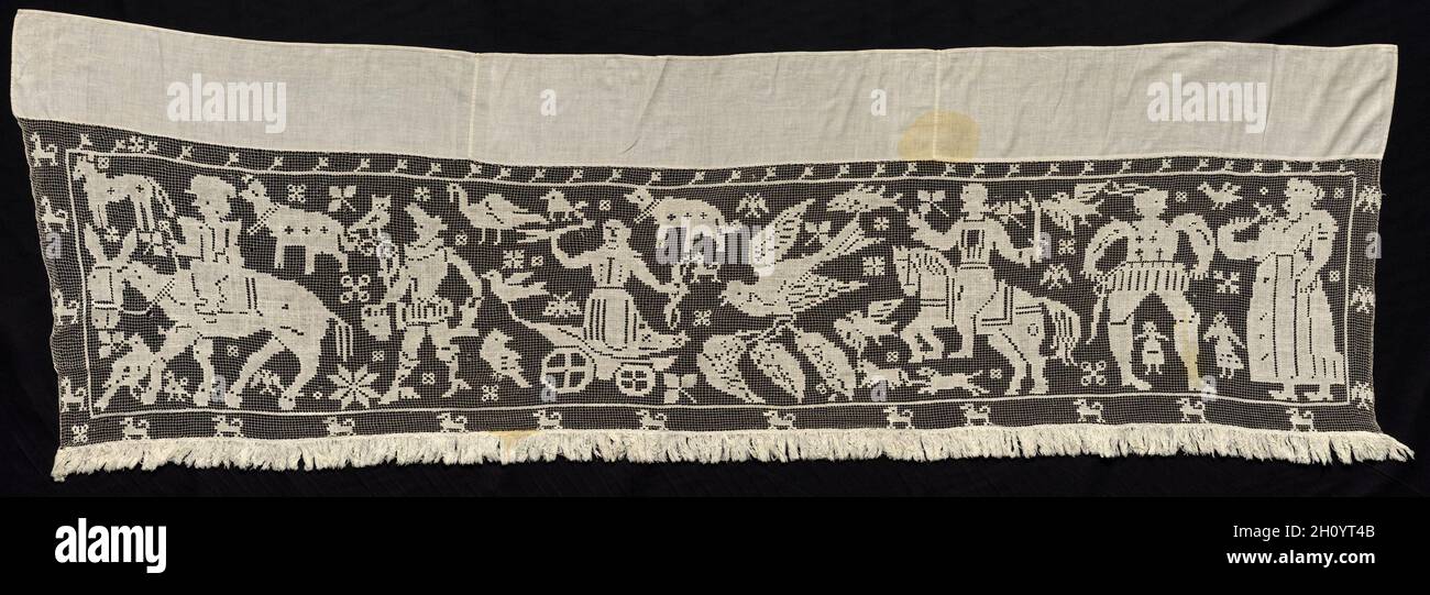 Frontière avec les figures montées et sur pied, les chars et les animaux, 19e siècle.Espagne ?, 19e siècle.Cordon à aiguille, filet/laçis (noué et foncé dans deux directions); lin blanchi (est.); hors tout : 76.2 x 219.1 cm (30 x 86 1/4 po.).Les animaux vus en profil, certains avec leurs jambes levées, indiquent un mouvement, comme un défilé ou une procession.Les figures humaines sont également présentées en profil, à l'exception de la figure centrale qui est à cheval sur un char, qui est montré frontally.Il y a une figure qui monte un âne, une autre à cheval, tenant une épée.A l'extrême droite, un homme et une femme apparaissent e Banque D'Images