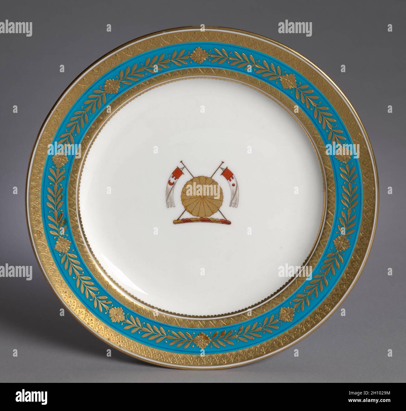 Plaque faite pour l'empereur Meiji, c.1875. Minton Pottery and Porcelain Factory (British).Porcelaine; diamètre: 26.1 cm (10 1/4 po). Banque D'Images