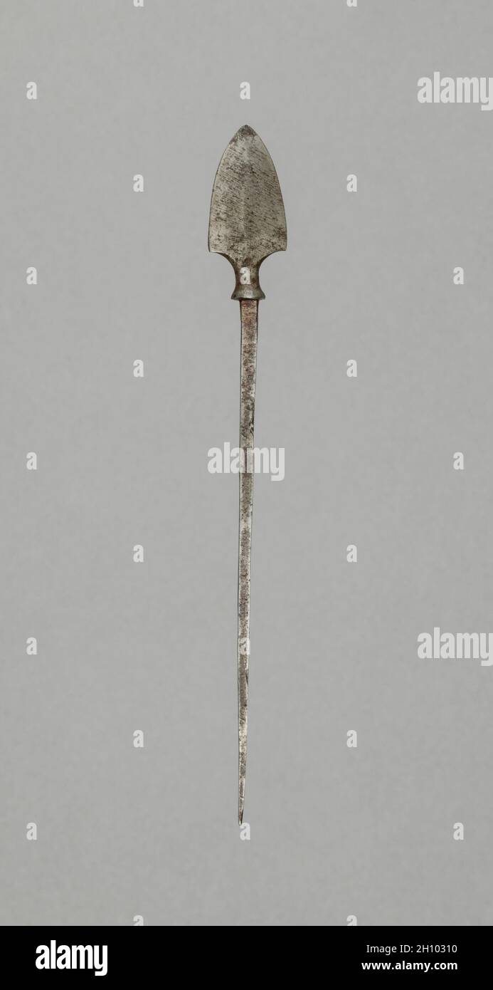 Point de flèche, 1700 s.Japon, période Edo (1615-1868).Acier; hors tout: 17.6 cm (6 15/16 in.); tête: 4.6 cm (1 13/16 in.). Banque D'Images