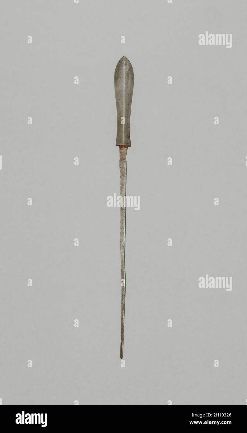 Point de flèche, 1700 s.Japon, période Edo (1615-1868).Acier; hors tout: 17.2 cm (6 3/4 in.); tête: 5.2 cm (2 1/16 in.). Banque D'Images