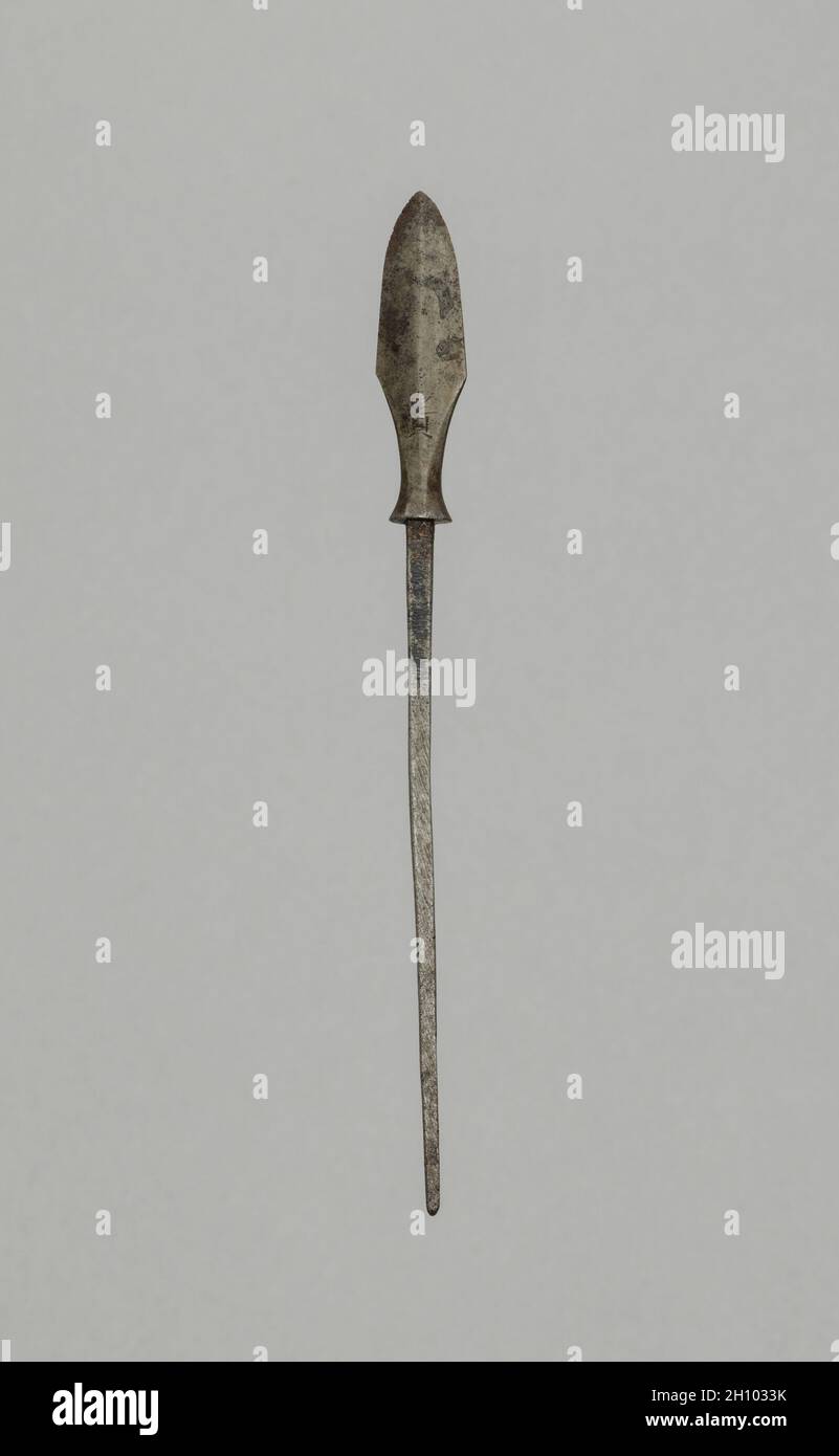 Point de flèche, 1700 s.Japon, période Edo (1615-1868).Acier; hors tout: 15.4 cm (6 1/16 in.); tête: 5 cm (1 15/16 in.). Banque D'Images