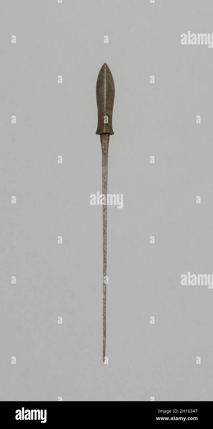 Point de flèche, 1700 s.Japon, période Edo (1615-1868).Acier; hors tout: 15.2 cm (6 in.); tête: 3.8 cm (1 1/2 in.). Banque D'Images