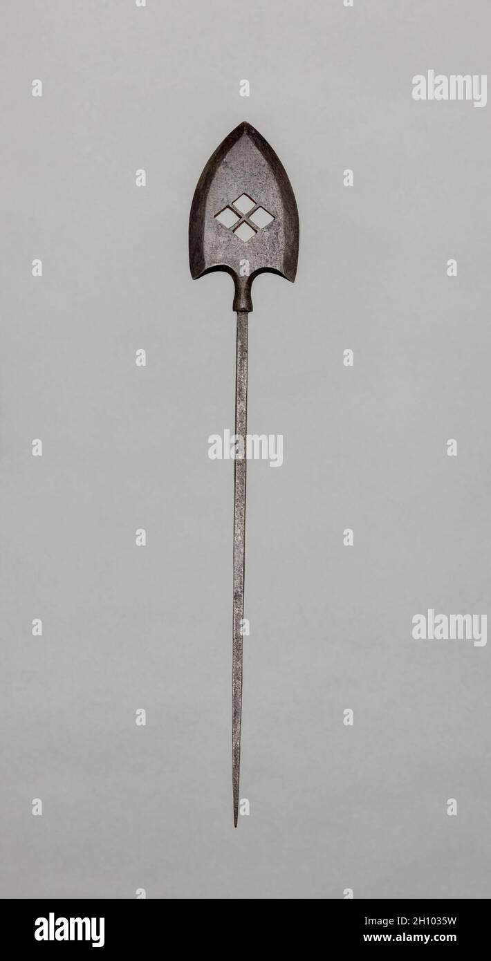 Tête de flèche, 1600s.Japon, période Edo (1615-1868).Fer; hors tout: 25.4 cm (10 po). Banque D'Images