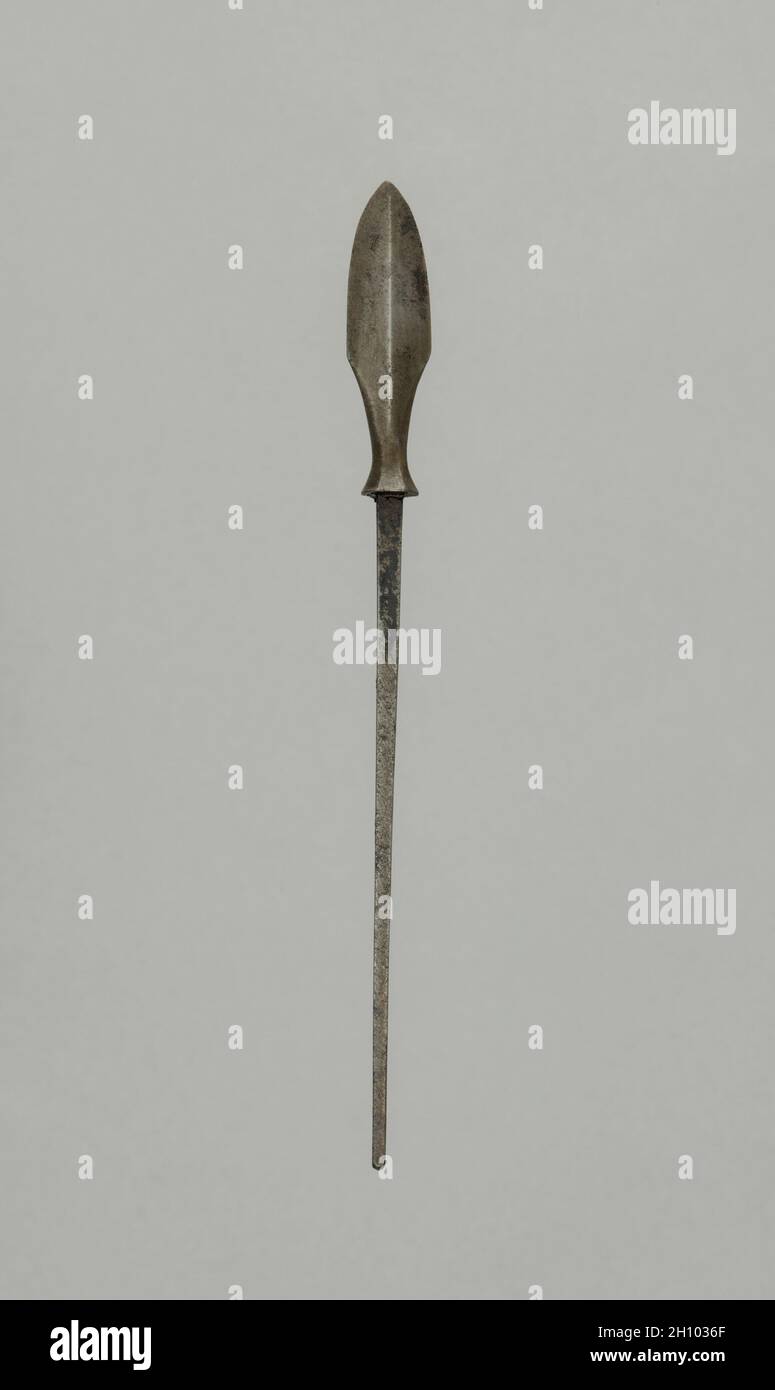 Point de flèche, 1700 s.Japon, période Edo (1615-1868).Acier; hors tout: 15.6 cm (6 1/8 in.); tête: 5 cm (1 15/16 in.). Banque D'Images