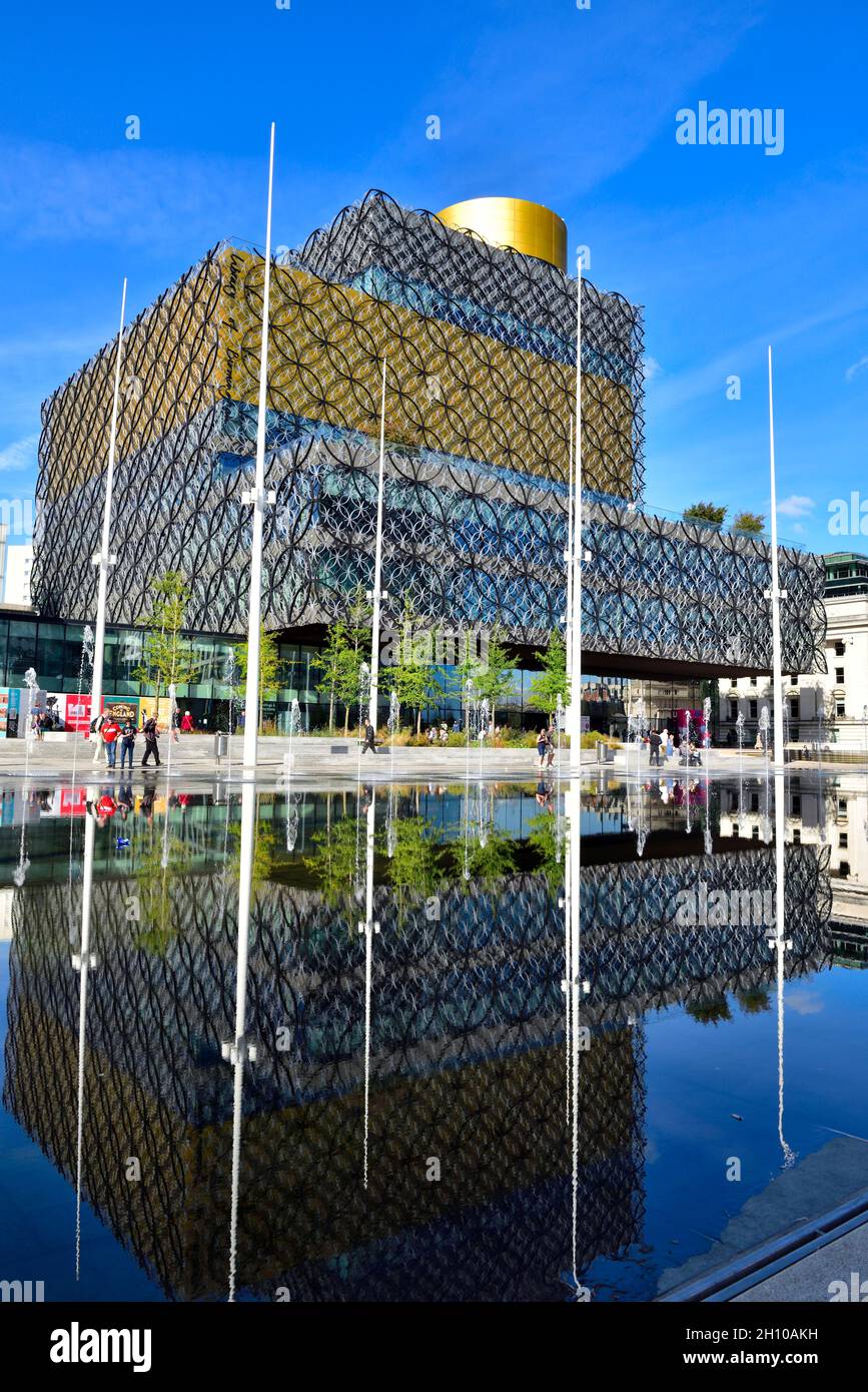 Bibliothèque de Birmingham et New Centenary Square, Royaume-Uni Banque D'Images
