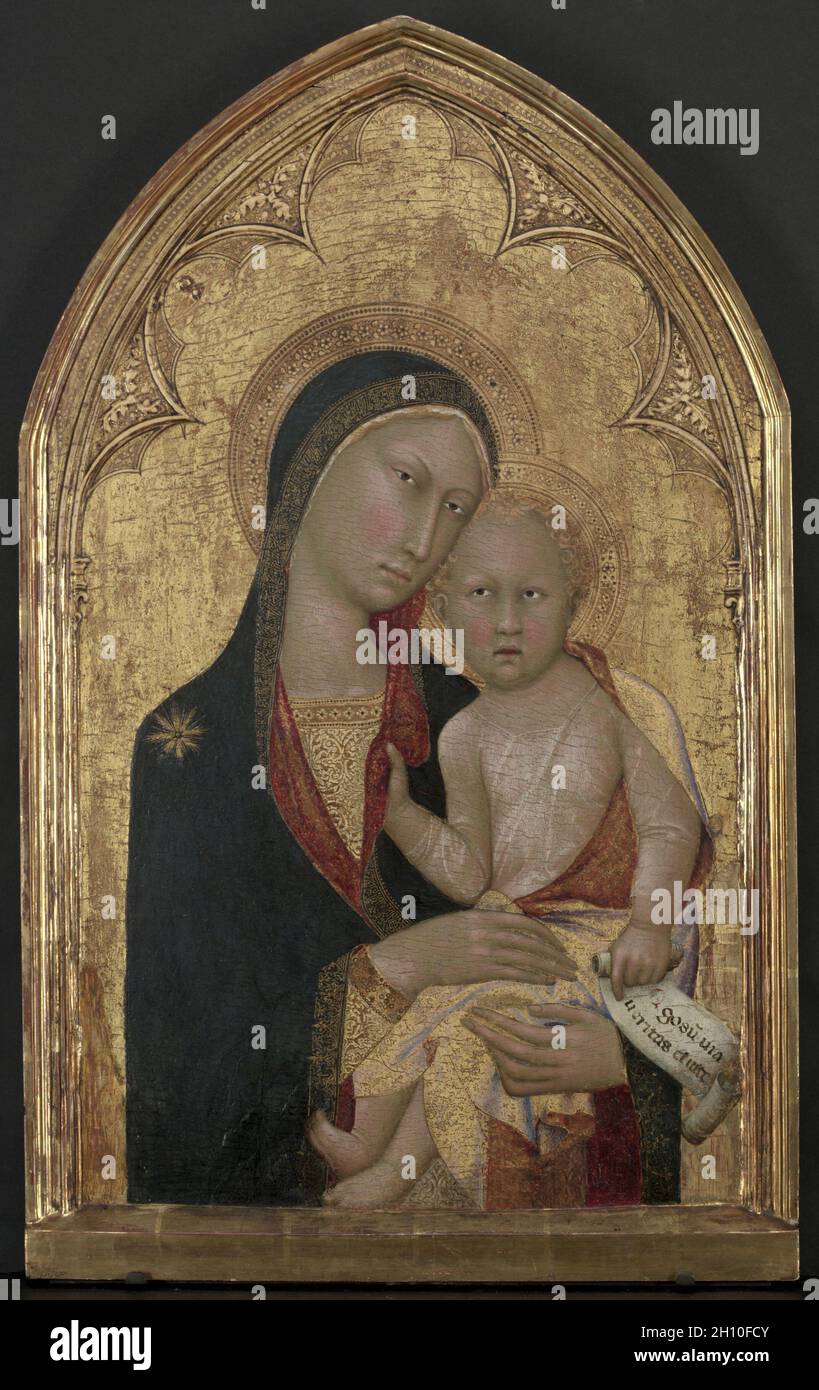 Vierge et l'enfant, ch. 1350. Attribué à Lippo Memmi (italien). Tempera et or sur panneau de peuplier ; pans : 71,3 x 43,8 x 5,7 cm (28 1/16 x 17 1/4 x 2 1/4 in.) ; non encadrée : 71,3 x 44 cm (28 1/16 x 17 5/16 in.). Banque D'Images