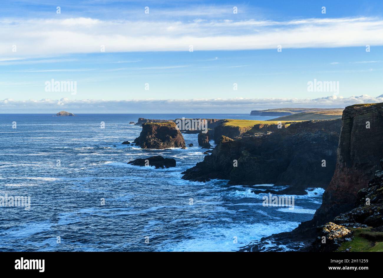 Falaises à Eshaness, Mainland, Shetland, Écosse, Royaume-Uni Banque D'Images