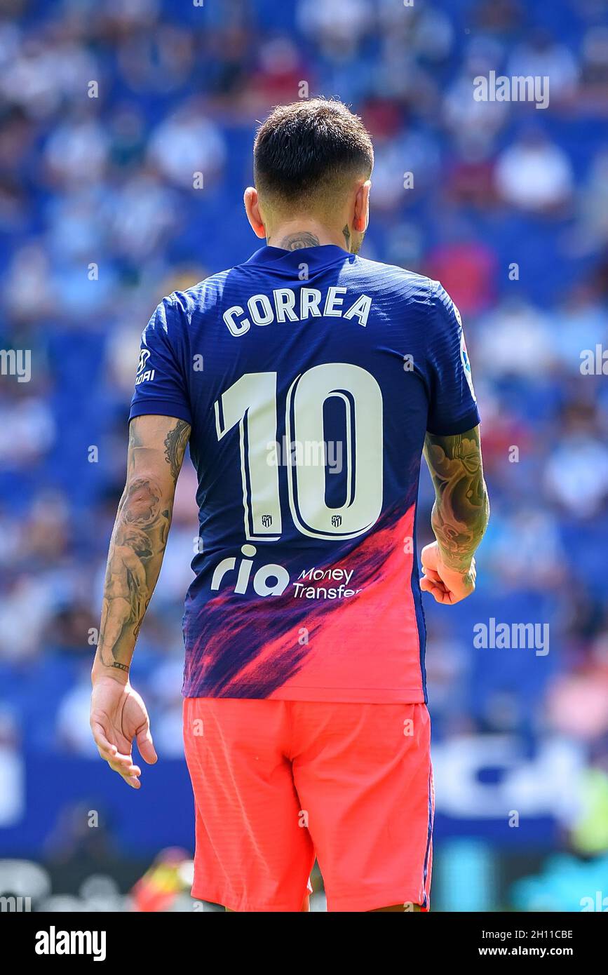 BARCELONE - SEP 12 : Angel Correa en action pendant le match de la Liga entre le RCD Espanyol et l'Atletico de Madrid CF au stade RCDE le 12 septembre Banque D'Images