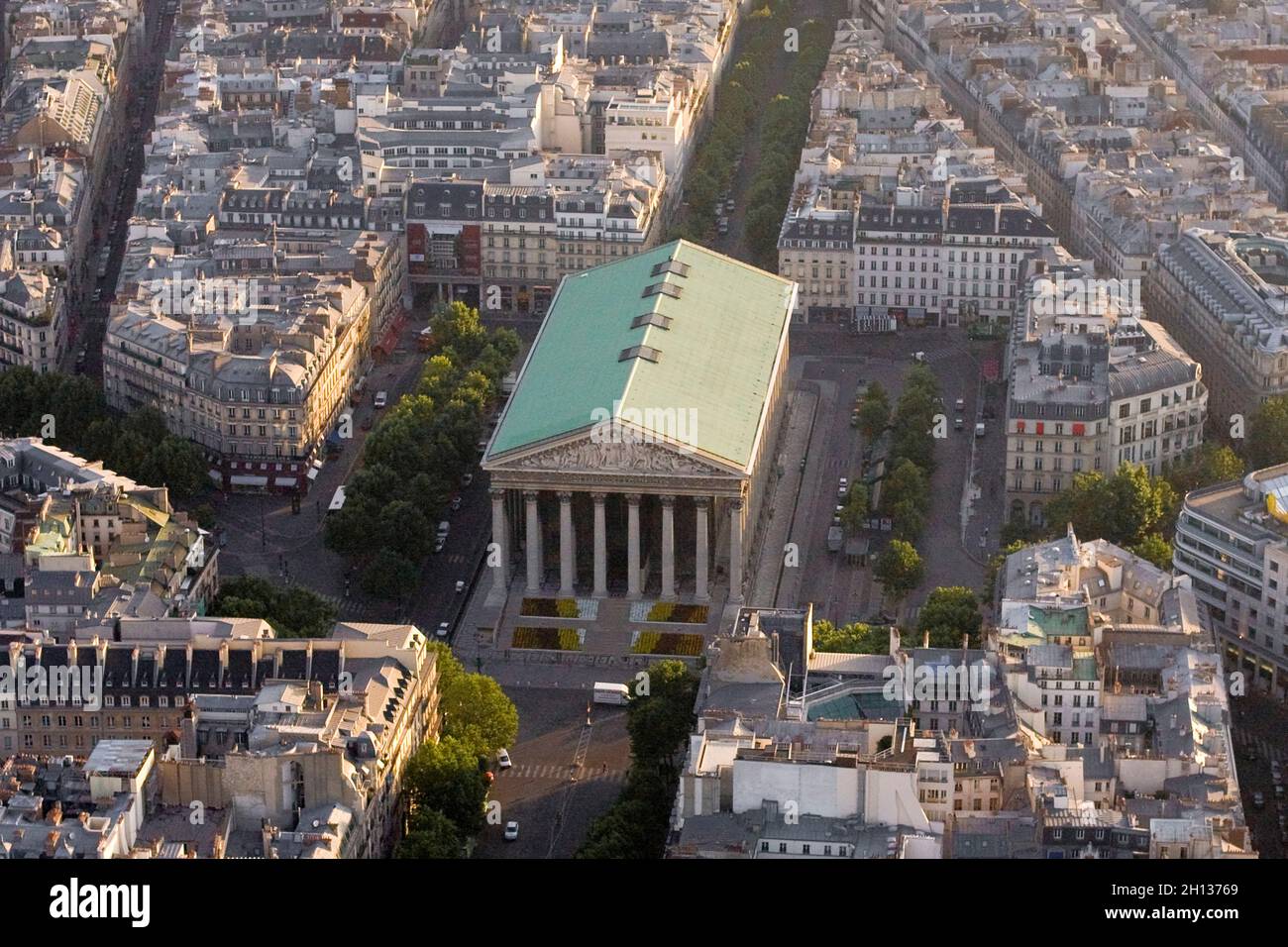 FRANCE. PARIS (75) VUE AÉRIENNE DE L'ÉGLISE ET DE LA PLACE DE LA MADELEINE  Photo Stock - Alamy