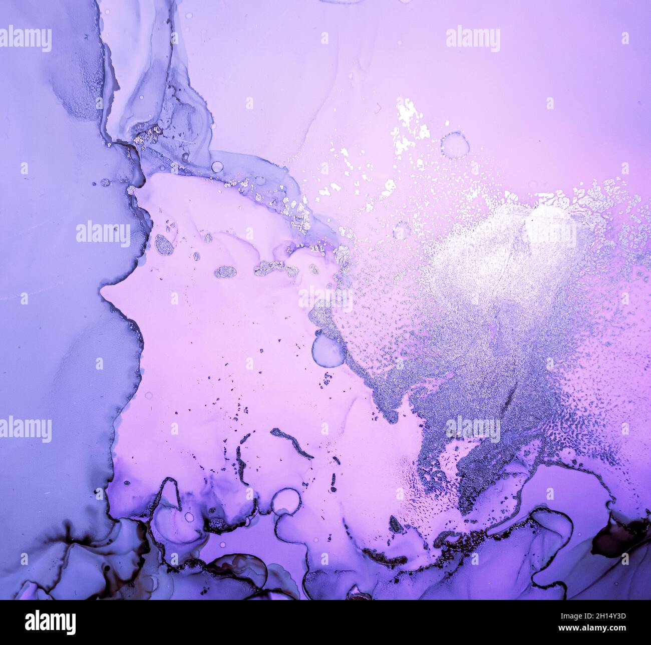 Peinture liquide violet.Encre grise à alcool métallique Banque D'Images