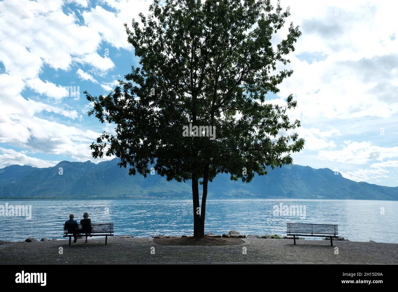 Temps de loisirs sur les rives du lac Léman (Genève) à Montreux, Suisse. Banque D'Images