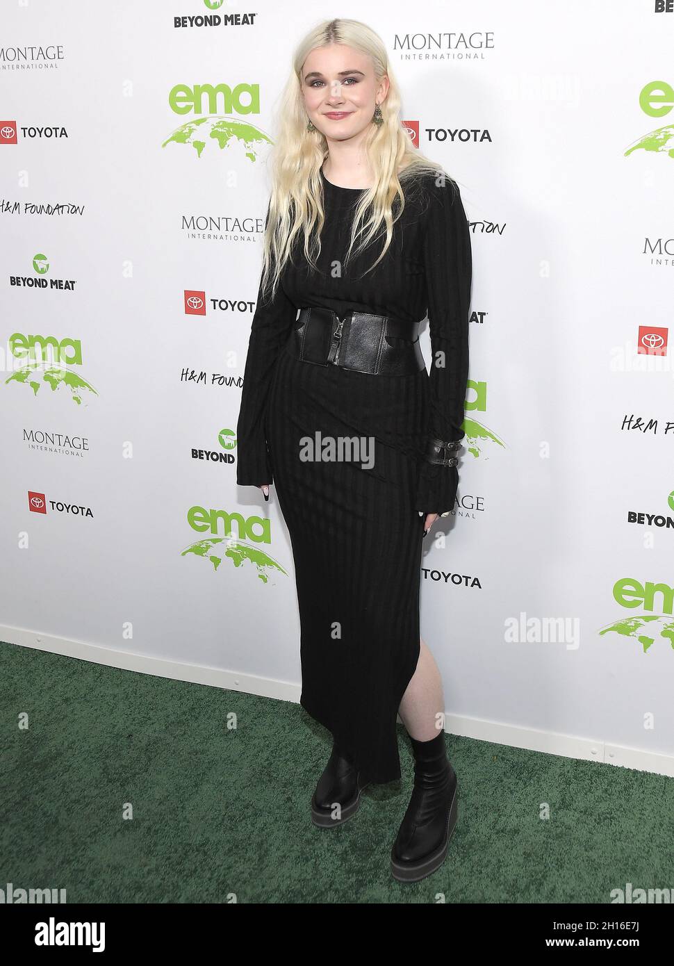 Los Angeles, États-Unis.16 octobre 2021.Harlow Jane arrive au Gala 2021 des prix de l'Association des médias environnementaux (EMA) qui s'est tenu à la boîte de vitesses LA à Van Nuys, CA, le samedi 16 octobre 2021.(Photo par Sthanlee B. Mirador/Sipa USA) crédit: SIPA USA/Alay Live News Banque D'Images