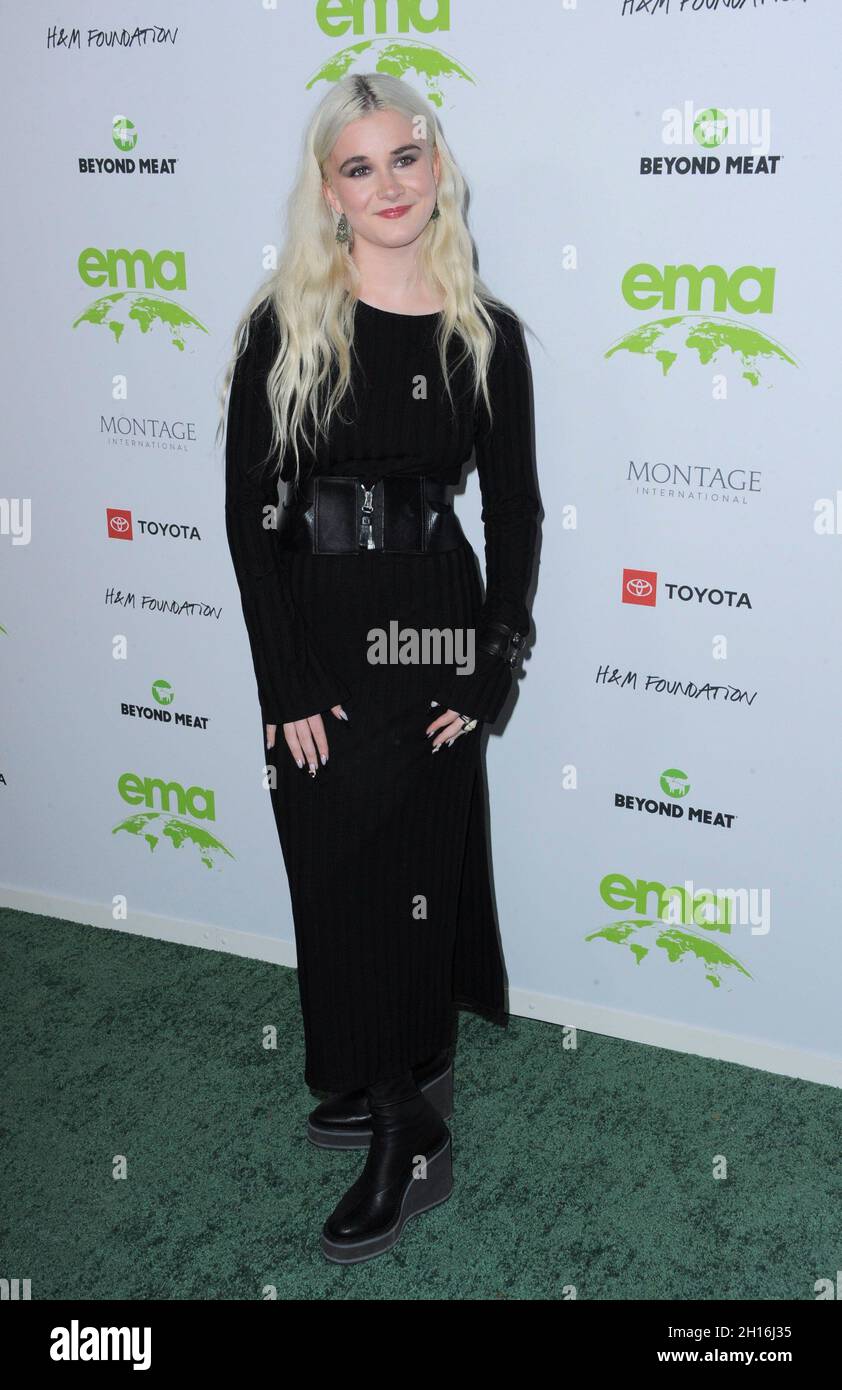 Los Angeles, Californie.16 octobre 2021.Harlow Jane à l'arrivée pour le gala des prix de l'Association des médias environnementaux (EMA), BVA LA, Los Angeles, CA le 16 octobre 2021.Crédit : Elizabeth Goodenough/Everett Collection/Alay Live News Banque D'Images