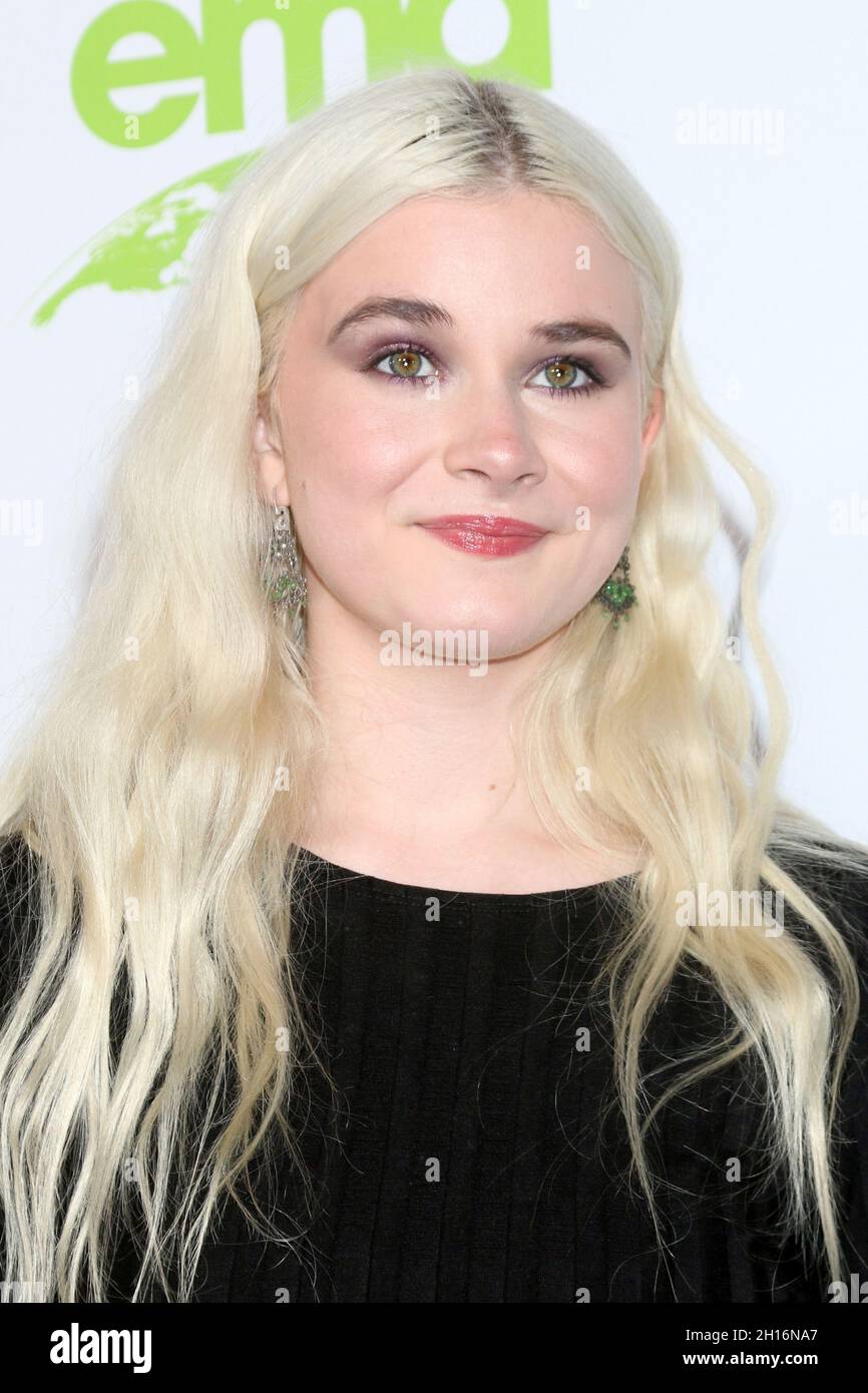 16 octobre 2021, Van Nuys, CA, Etats-Unis: LOS ANGELES - OCT 16: Harlow Jane à l'Environmental Media Association Awards à LA BOÎTE DE VITESSES LE 16 octobre 2021 à Van Nuys, CA (image de crédit: © Kay Blake/ZUMA Press Wire) Banque D'Images