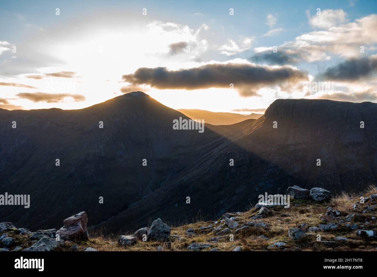 Buachaville Etive Mor vu au soleil depuis Buachaville Etive Beag à Glencoe, en Écosse Banque D'Images