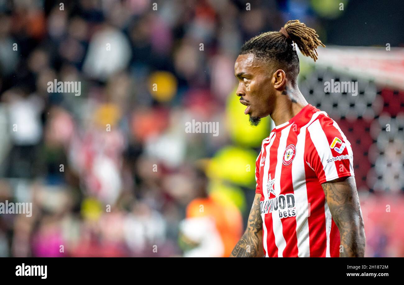 Ivan Toney du Brentford FC lors du match de la Premier League entre Brentford et Chelsea au Brentford Community Stadium, Londres, Angleterre, le 16 octobre 2021.Photo de Phil Hutchinson.Utilisation éditoriale uniquement, licence requise pour une utilisation commerciale.Aucune utilisation dans les Paris, les jeux ou les publications d'un seul club/ligue/joueur. Banque D'Images