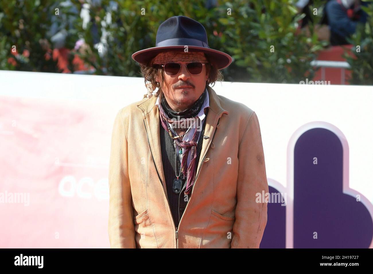 Rome, Italie.17 octobre 2021.Johnny Deep assiste au tapis rouge Puffins à l'Auditorium parco della Musica à Rome.(Photo de Mario Cartelli/SOPA Images/Sipa USA) crédit: SIPA USA/Alay Live News Banque D'Images