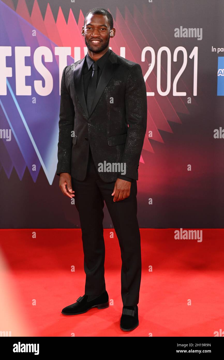 Londres, Royaume-Uni.17 octobre 2021 : Malachi Kirby a assisté à la tragédie de Macbeth pour fermer le 65e BFI London film Festival, 17 octobre 2021 Southbank Center, Royal Festival Hall, Londres, Royaume-Uni.Crédit : Picture Capital/Alamy Live News Banque D'Images