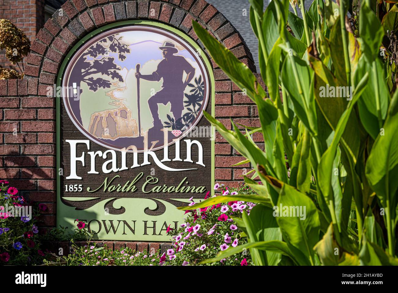 Franklin, Caroline du Nord, panneau de l'hôtel de ville le long de main Street dans les Blue Ridge Mountains de l'ouest de la Caroline du Nord.(ÉTATS-UNIS) Banque D'Images