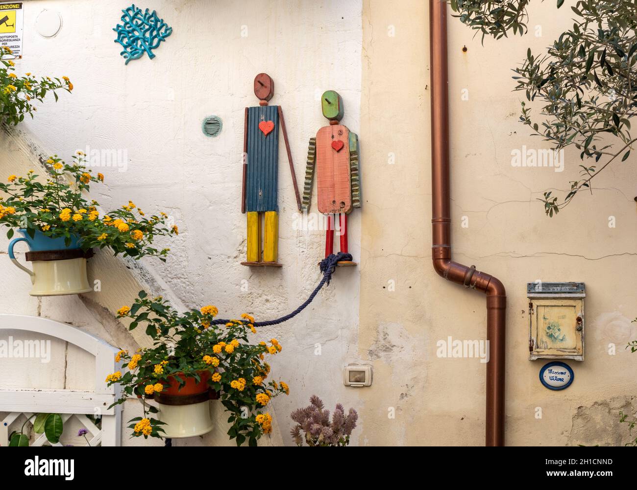 Polignano a Mare, Italie - le 17 septembre 2019 : Le charmant et romantique de la vieille ville historique de Polignano a Mare, Pouilles, Italie Banque D'Images