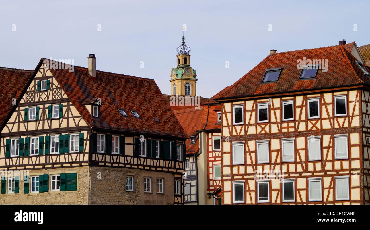 Paysage urbain de la belle vieille ville historique de Schwabisch Hall en Allemagne Banque D'Images