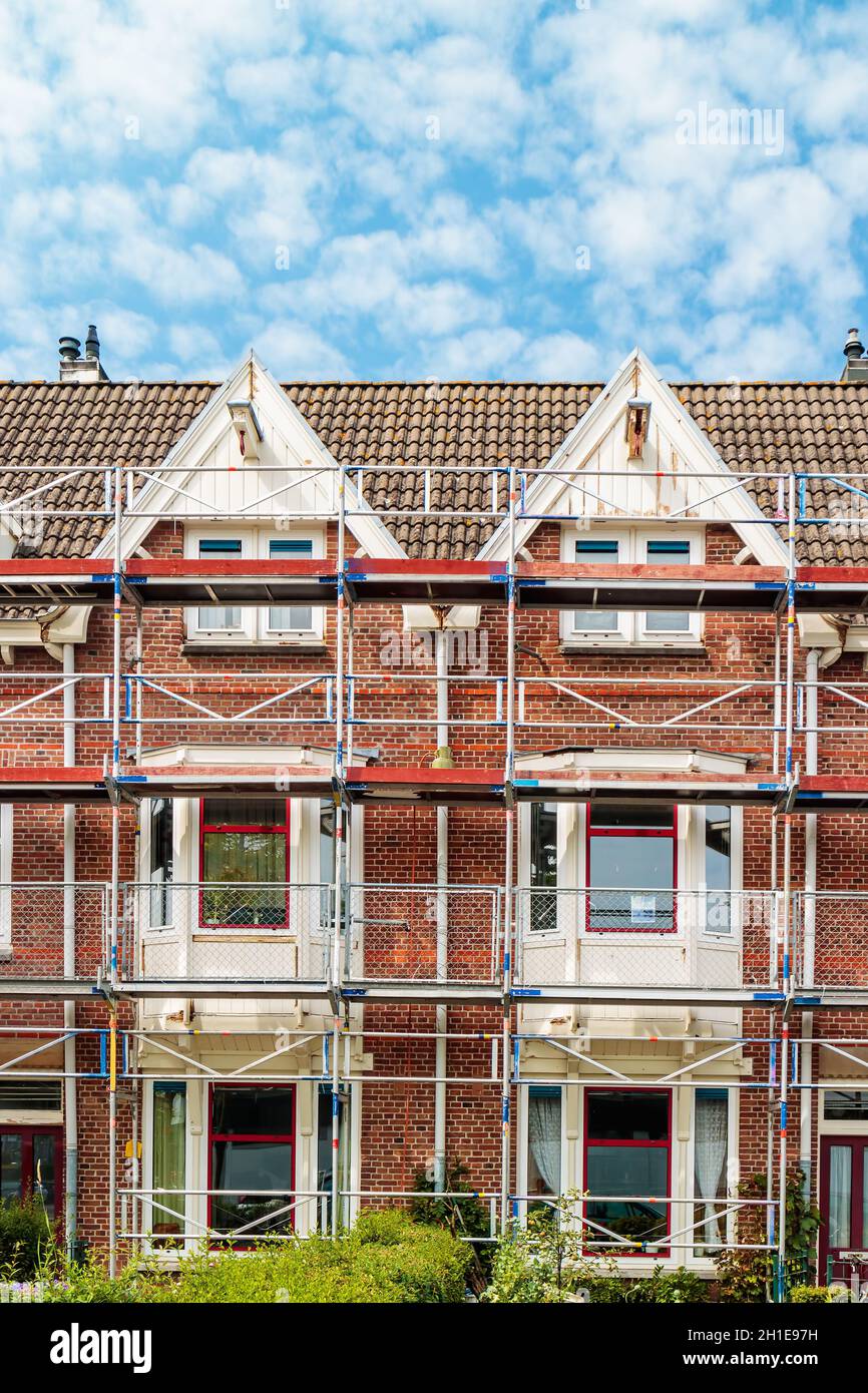 Rénovation et reconstruction de maisons d'appartements néerlandaises à Amsterdam Banque D'Images